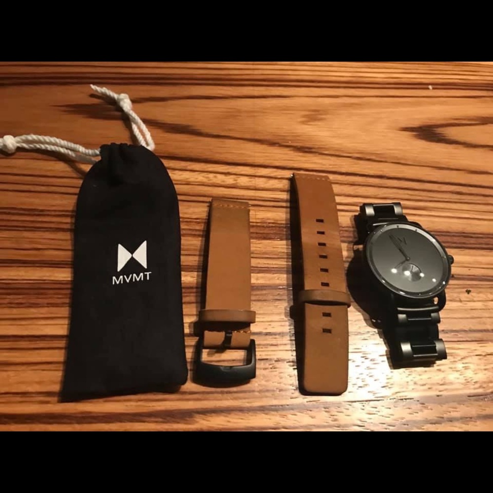 MVMT Men’s Watch with extra strap